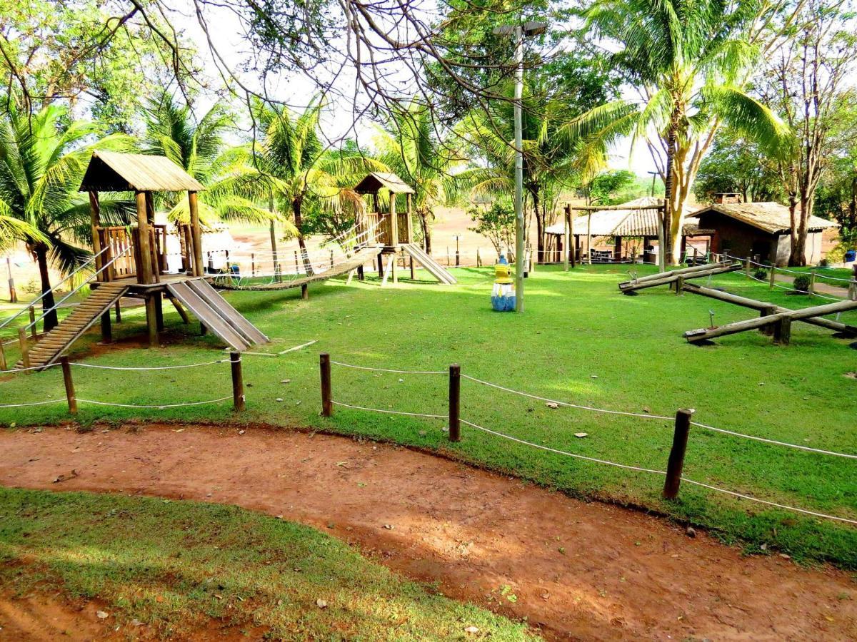 Pontal Do Lago Apartamentos Para Temporada Калдас-Новас Экстерьер фото